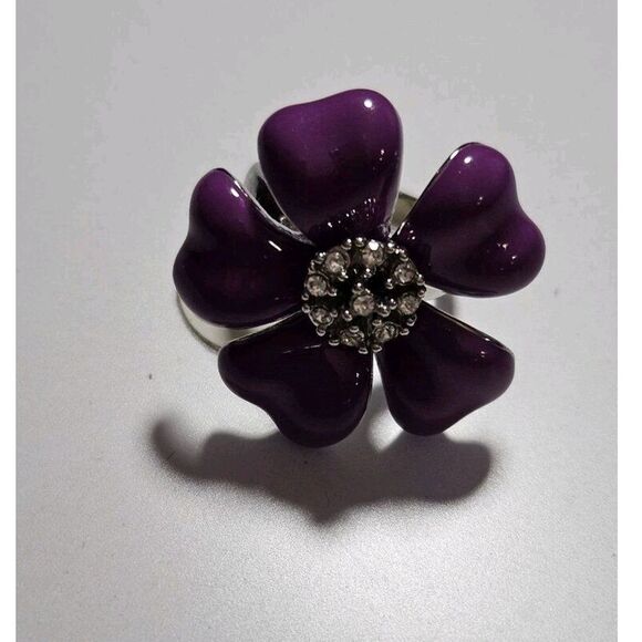 Silver Tone Purple Enamel Flower Ring Size 9 Cocktail Clear Rhinestone Accents - Picture 7 of 11